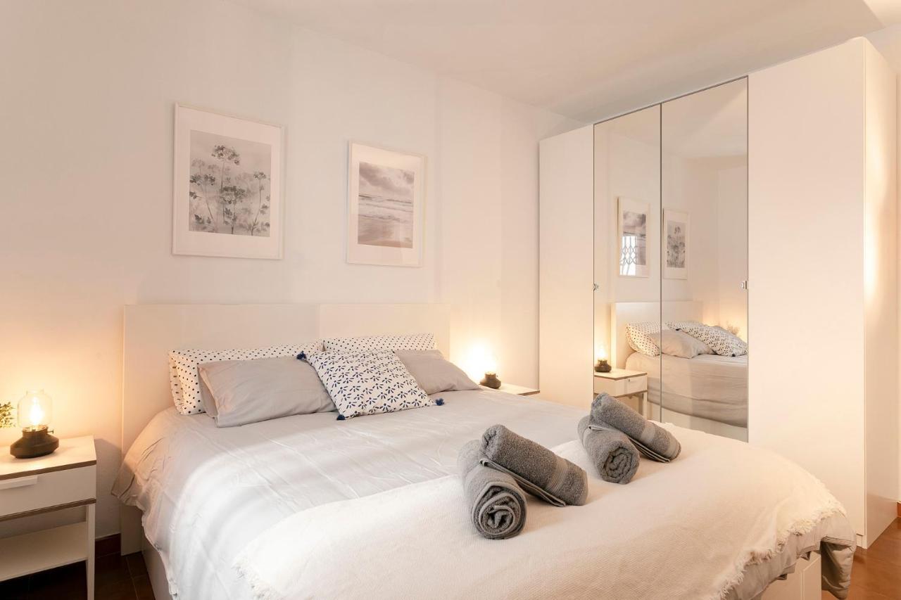 Barcelona Beach Home Экстерьер фото