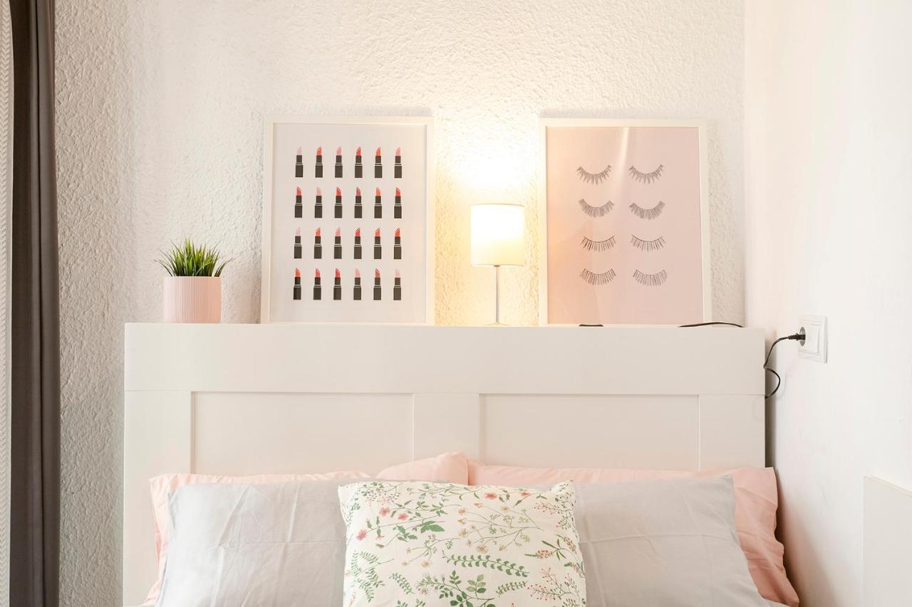Barcelona Beach Home Экстерьер фото