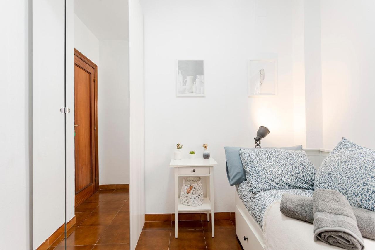 Barcelona Beach Home Экстерьер фото
